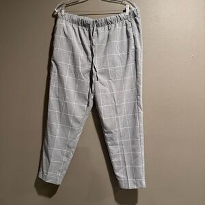 C by One Capri Straight Leg Jogger Size Large